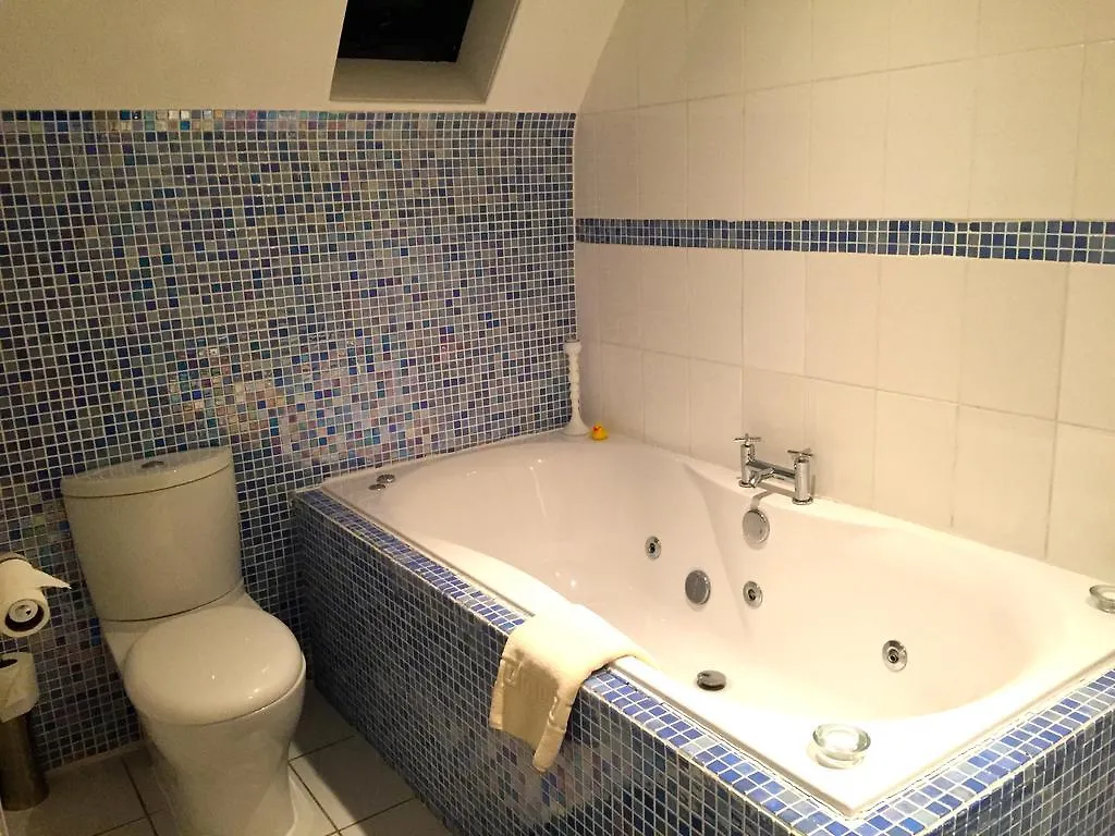 إدنبرة Melville House Apartments